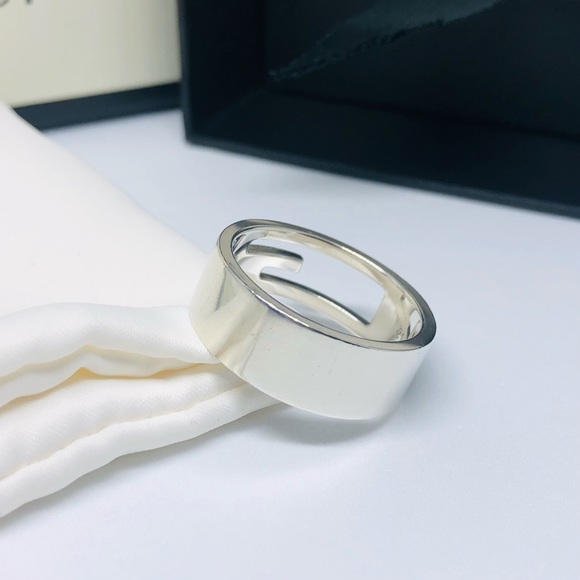 SOLD GUCCI G Ring Unisex with PACKAGING - Picture 5 of 13
